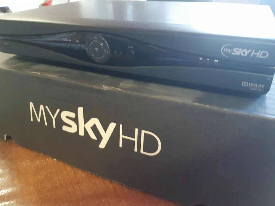 DECODER MY SKY HD DRX890I-C PERFETTO PER  SCHEDA SKY Q CON HARD DISK INTERNO - Immagine 2 di 4