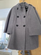 Beautiful Grey Batwing Jacket Size 16/18 . But Fits A Size 14 .