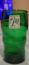 Vintage 7up  Soda Fountain Glass Green White ...