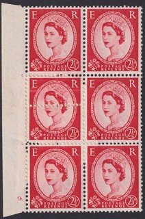 QEII 1952 Wilding 2½d Type I Mis perforated Block of 6 Mint SG519