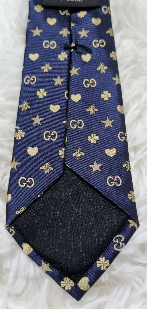GUCCI   Tie Logo Bee Interlocking    Model - image 4