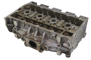 Zylinderkopf Seat Leon III 3 5F 1.4 TSI CMBA Ventile 04E103404H