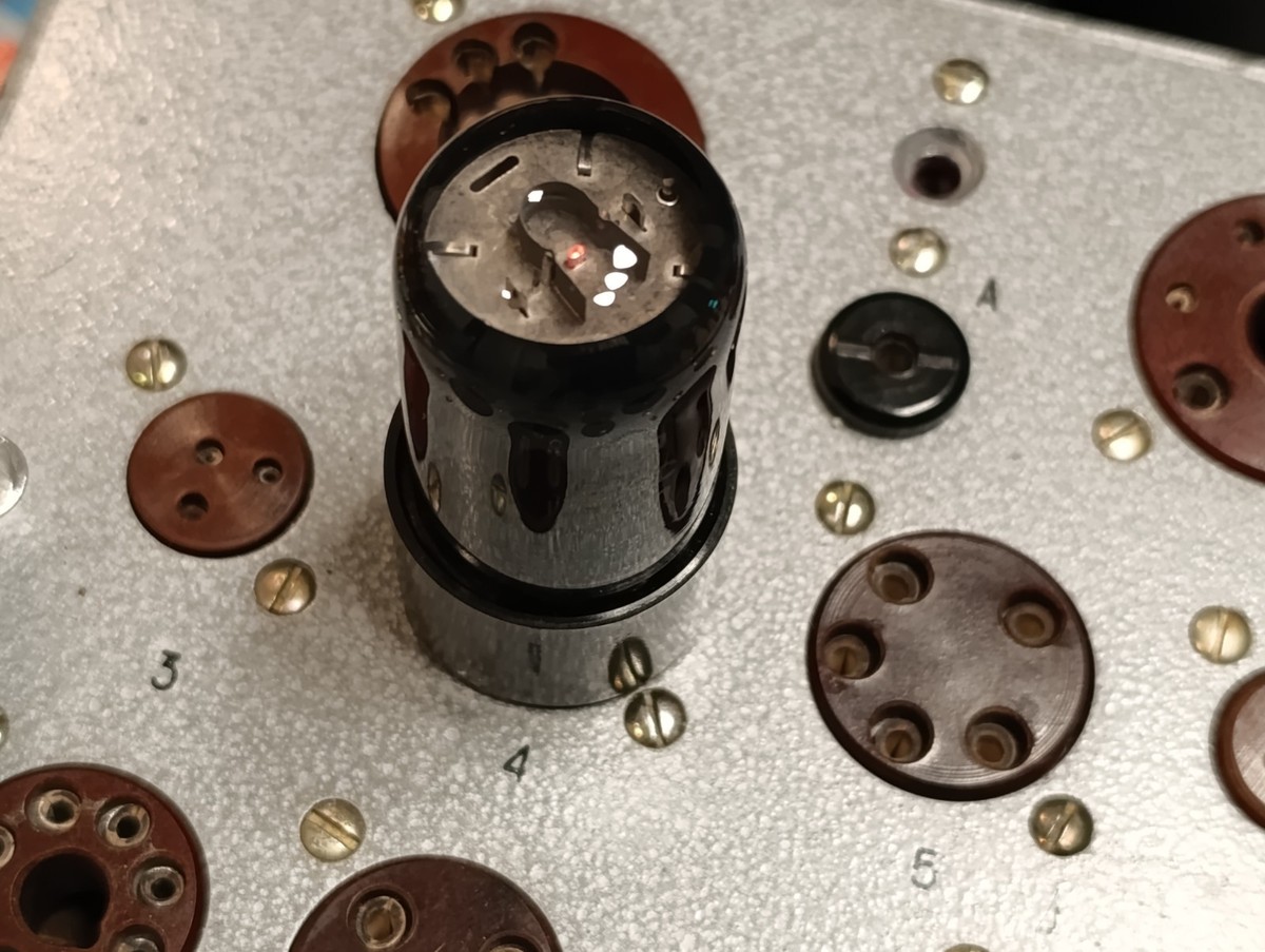 Tubo Del Carburante Tubo Della Pompa Ad Alta Pressione 06J 133 986 - Foto 4