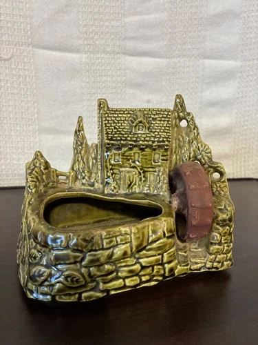 Vintage Shawnee Old Mill Planter #769 EUC No Cracks Or Chips