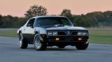 PontiacFirebird blackthunder nightcruiser widesilhouette retrolegend highwayphan