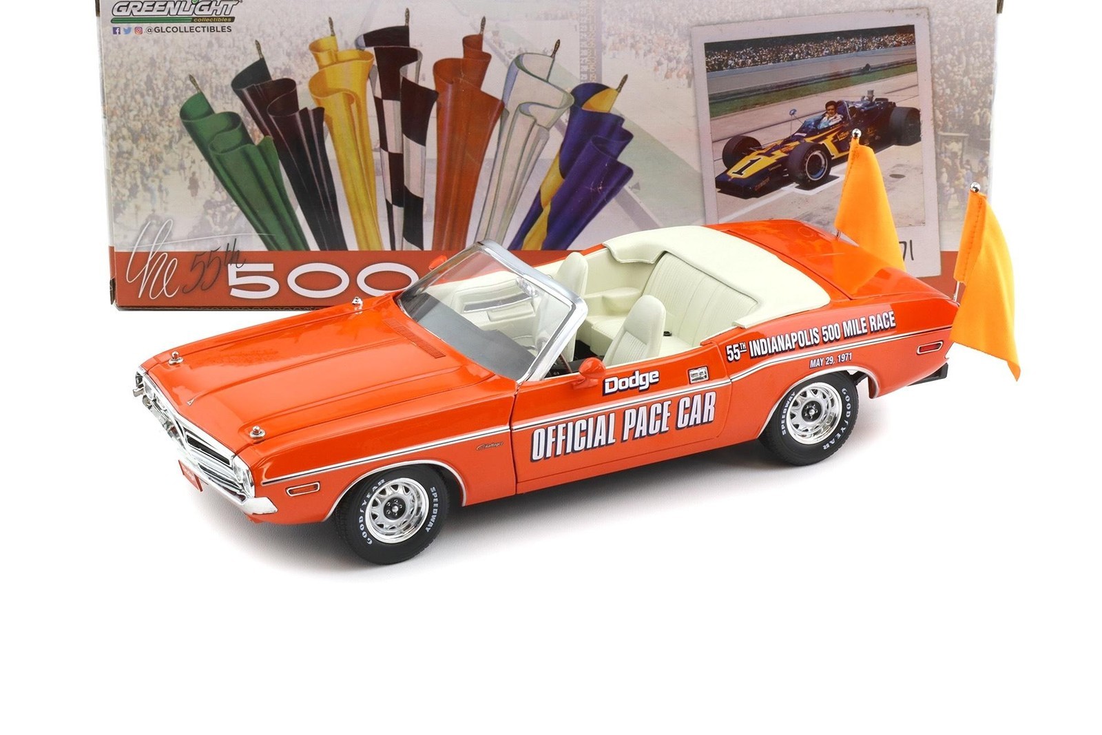 Greenlight 1:18 1971 Dodge Challenger Convertible 55th Indy Pace Car
