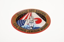 oryginalna naklejka sts-47 crew patch.