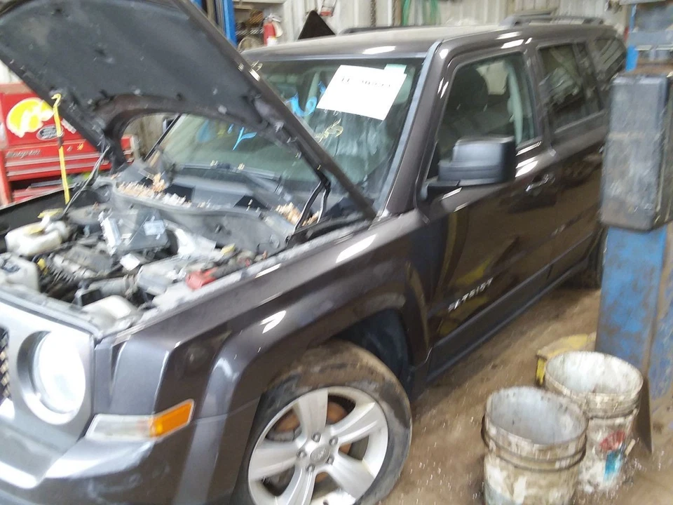 Cristal parabrisas compatible con 07-17 PATRIOT 2086266 Foto 2 de 4