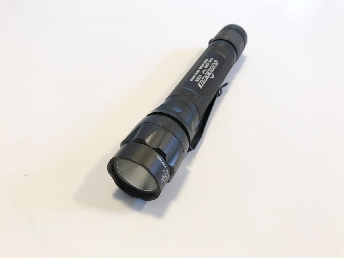 Surefire L2 Digital Lumamax 15/100 Lumen Dual-Output LED Surefire L2 Digital Lumamax 15/100 Lumen Dual-Output LED