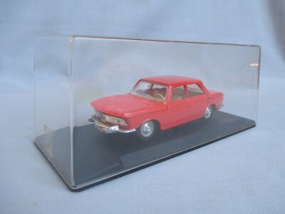 BMW 2000 rot von Eligor Made in France, Maßstab 1:43 in der Box