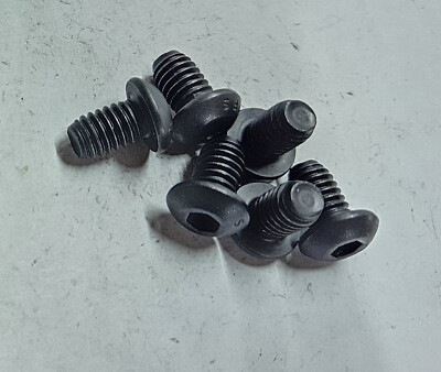 BHCS - Button Head Cap Screw - 5/16-18 x 1/2 - Qty 25