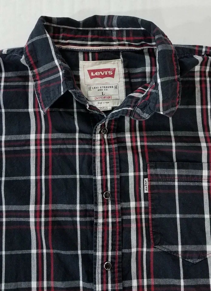 Camisa Levis Modern Fit LS Cuadros Perla Botón a Presión Blanca Pestaña Logo Hombres L Negra Roja Foto 4 de 4