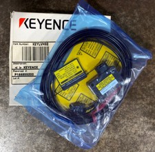 Keyence LV-H32 Laser Sensor  LVH32 New In Box...