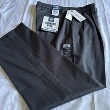 DOCKERS Men's Signature Iron Free Khaki Straight Fit Pants Dark Gray 32x30 NWT