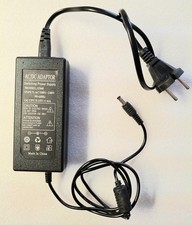 Switching Power Supply AC/DC Adaptor Model 1560 100-240VAC 15VDC 6A 50-60Hz EU