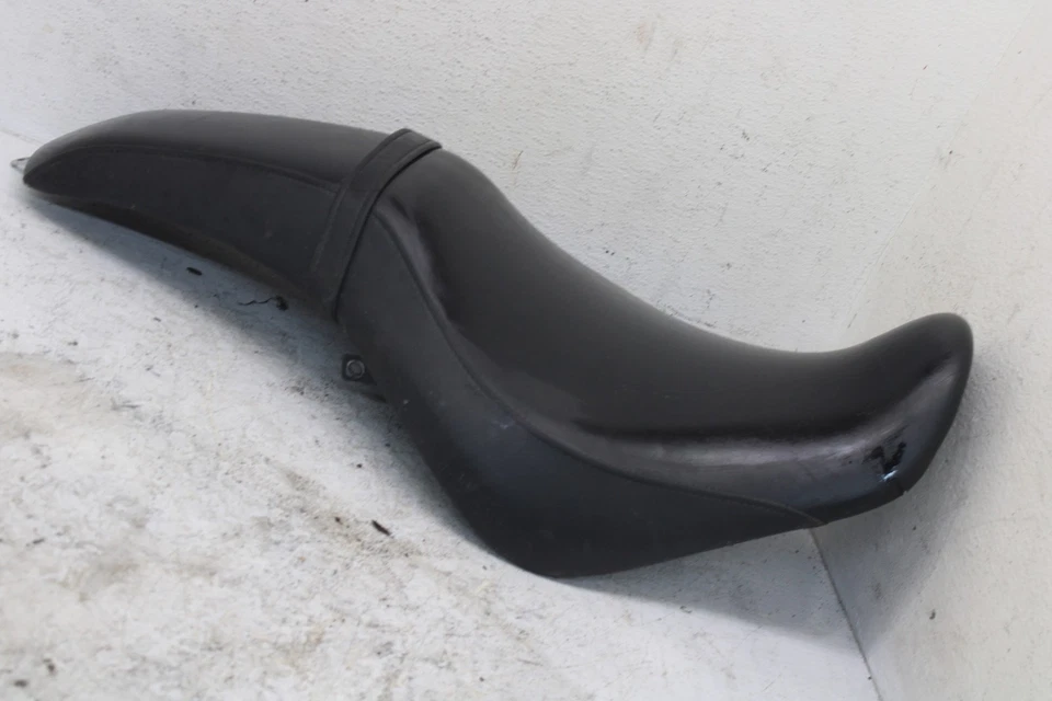 01-09 HONDA SHADOW SPIRIT 750 VT750DC  VT750 OEM SEAT D5 - Image 4 of 4