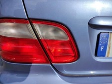 Feu arrière Mercedes 208