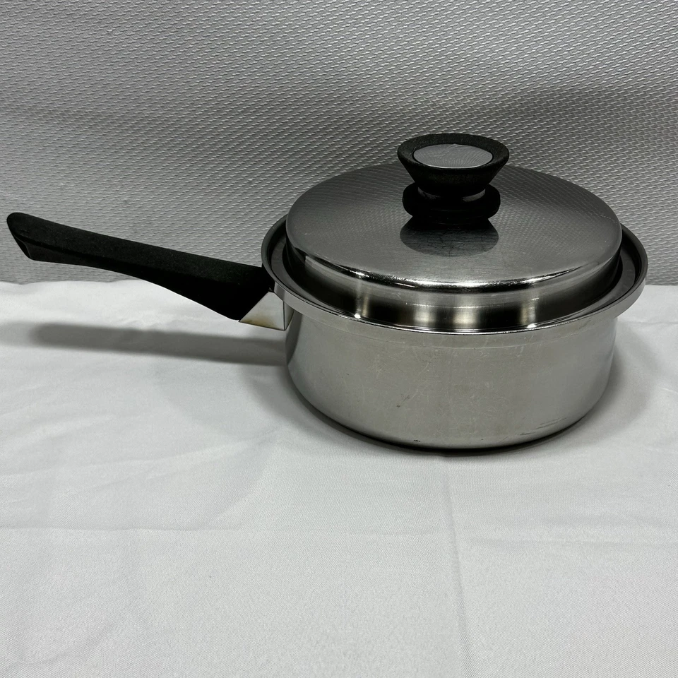 Utensilios de cocina Amway Queen sartén de 2 cuartos de galón de acero inoxidable olla de 18/8 capas con tapa EE. UU. Leer Foto 4 de 4