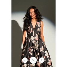Sachin Babi Women's Brooke Black Venetia Petal Gown Sz S NWT 850