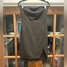 EUC Lulus Size Medium Elegant Black Strapless Dress with Lace Peekaboo