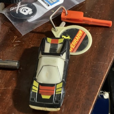 Kidco 1980 Ferrari Diecast Car Keychain with Ferrari Logo Key Fob Made in Macau