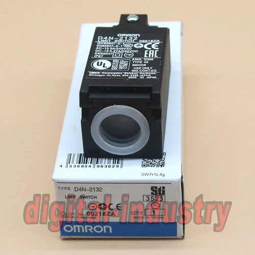 Brand New Omron Limit Switch D4N-2132 D4N-2132 IN BOX free shipping