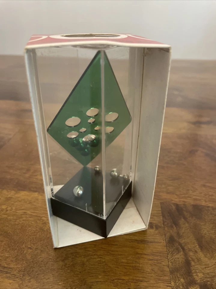 Vintage Mag-Nif Inc 1977 Puzzle Works Brainteasers Space Station Game - Image 4 of 4