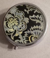 Pill Holder 3 Compartments Inside