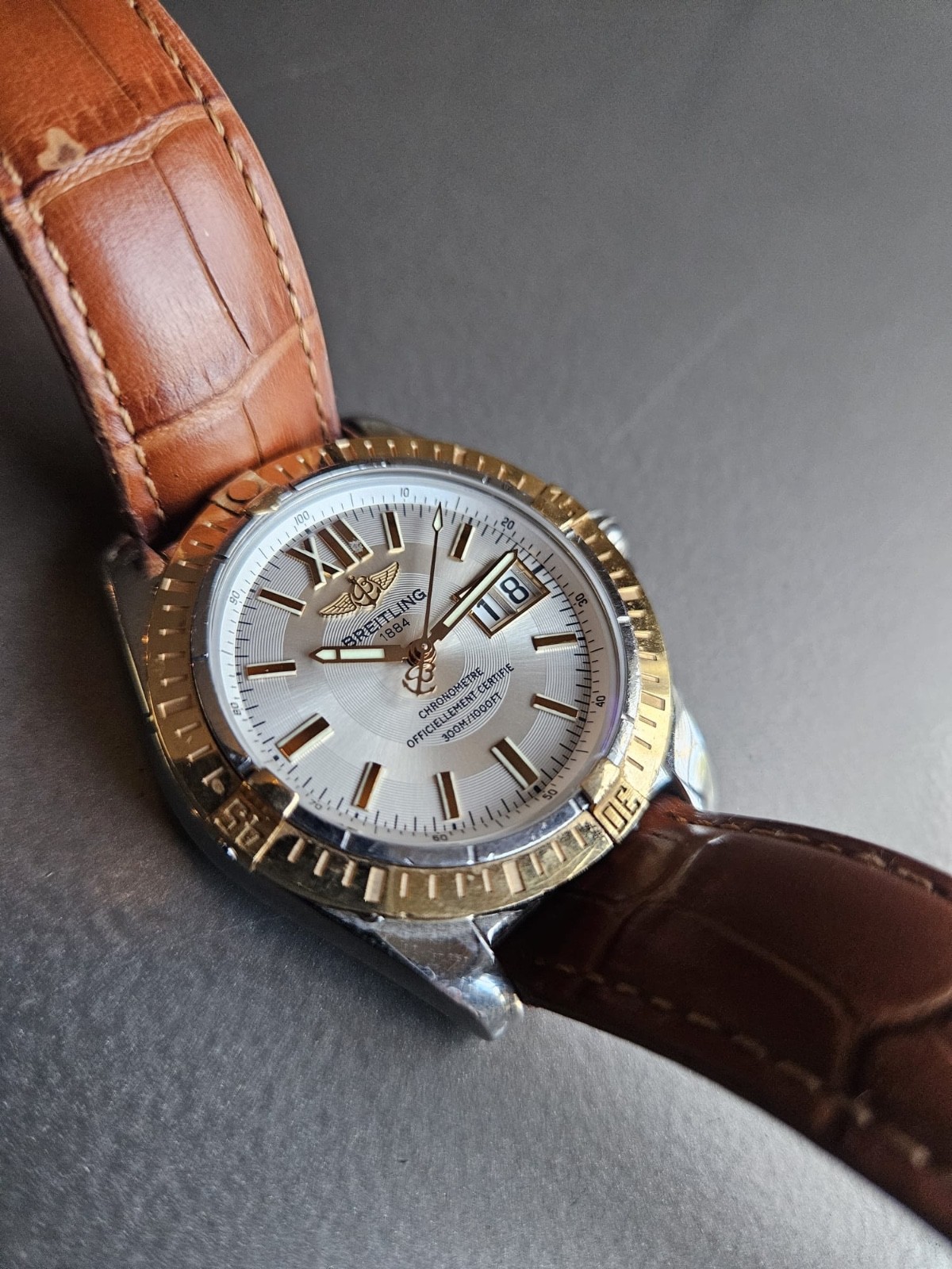 Breitling Windrider Cockpit Two-Tone; MOP Dial; 18KG; Box & Papers; Nice Estate!