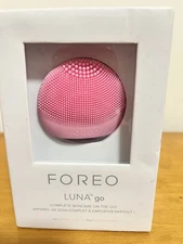 FOREO LUNA GO - NEW! In Box - Facial Cleansing & Anti-Aging Devices Normal- Pink