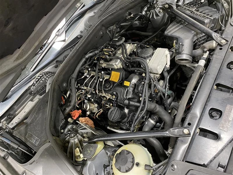 Used Fuel Injection Throttle Body fits: 2014 Bmw 528I 2.0L 40eX Grade A - Imagem 4 de 4