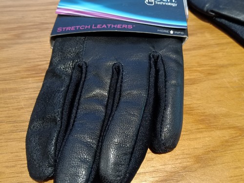 ISOTONER Women's Leather Spandex Smart Touch Winter Gloves Black, M / L - Picture 6 of 12