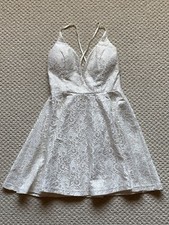 WINDSOR Pearl Champagne Lace Finish Skater Dress Small New