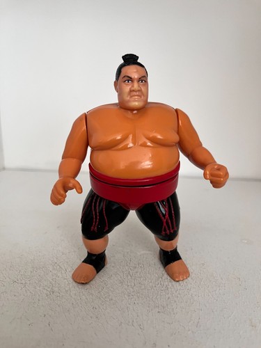 WWE YOKOZUNA HASBRO WRESTLING TOY ACTION FIGURE WW...