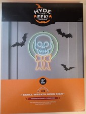 Hyde EEK Boutique LED Skull Wreath Neon Sign Wall Decor Halloween Light Up