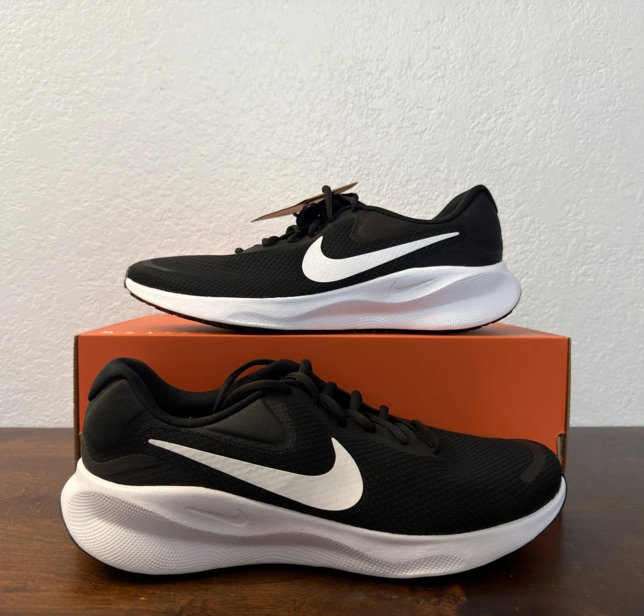 Nike Revolution 7 'Black White' FB2207-001 Men's Size 11