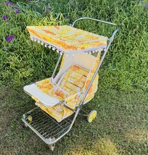 Vintage Welsh Foldable Cushioned Stroller Fringe Canopy Hood Basket Animals