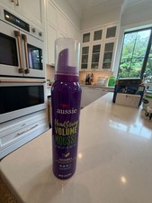 Aussie HeadStrong Volume Mousse Maximum Hold with Bamboo Kakadu Plum 6 oz
