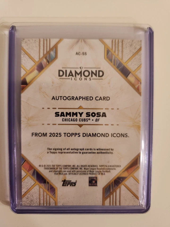 Autógrafo Toppsa Diamond Icons Sammy Sosa 2025/25 Chicago Cubs Foto 2 de 2