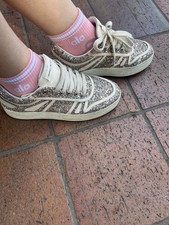 Alo Yoga Unisex Half Crew Throwback Socks White, Size M