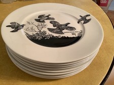 Set of 8 Lynn Bogue Hunt game birds plates