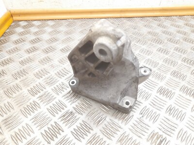Mercedes W212 E-Klasse 250 Motorhalterung links Motorhalter Halter A6512230004