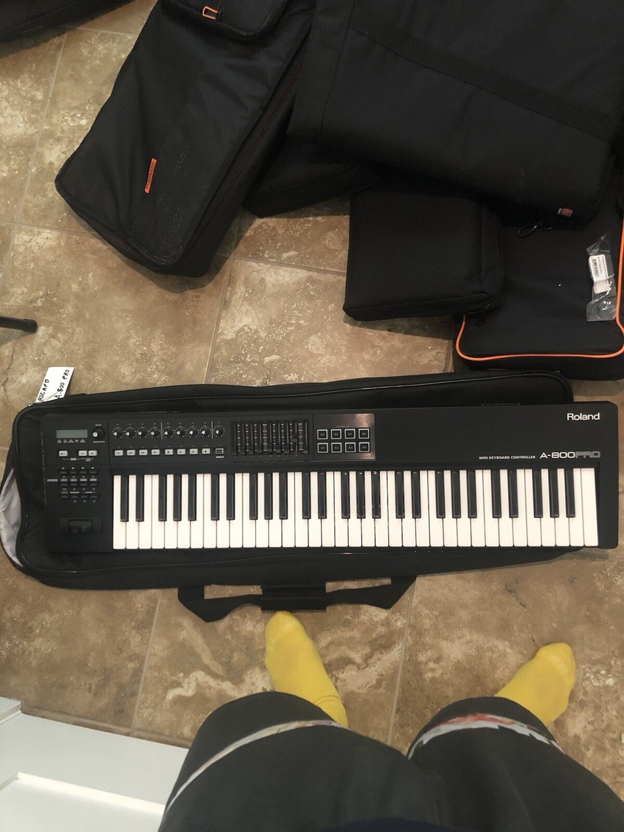 Roland A800PRO Pro Midi Keyboard Controller 61 Keys for sale Roland A800PRO Pro Midi Keyboard Controller 61 Keys for sale