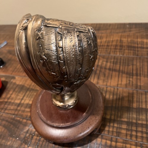 Vintage wilson a2000 baseball glove bronze brass trophy award - Picture 6 of 16