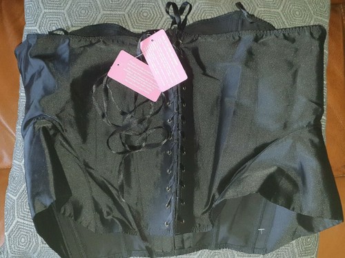 Naturally Close Corset 24 Black New with Tags REDUCED - Picture 2 of 5