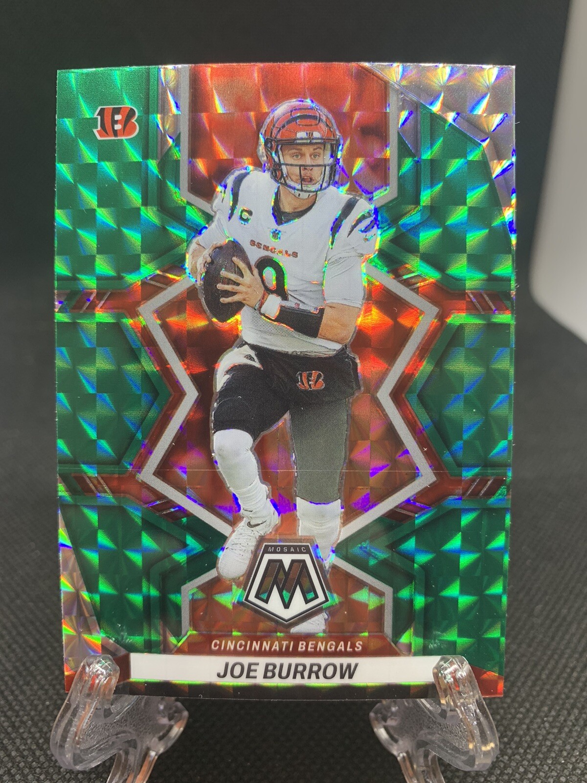 JOE BURROW 🔥GREEN Prizm 2022 Panini Mosaic Football #39 Cincinnatti Bengals🔥