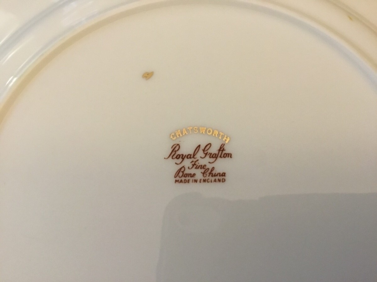 ROYAL GRAFTON FINE BONE CHINA CHATSWORTH~1 Salad Plate(s)~White