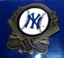 2024 NY logo New York Yankees ball & x-bats pin soft antique bronze color c46332