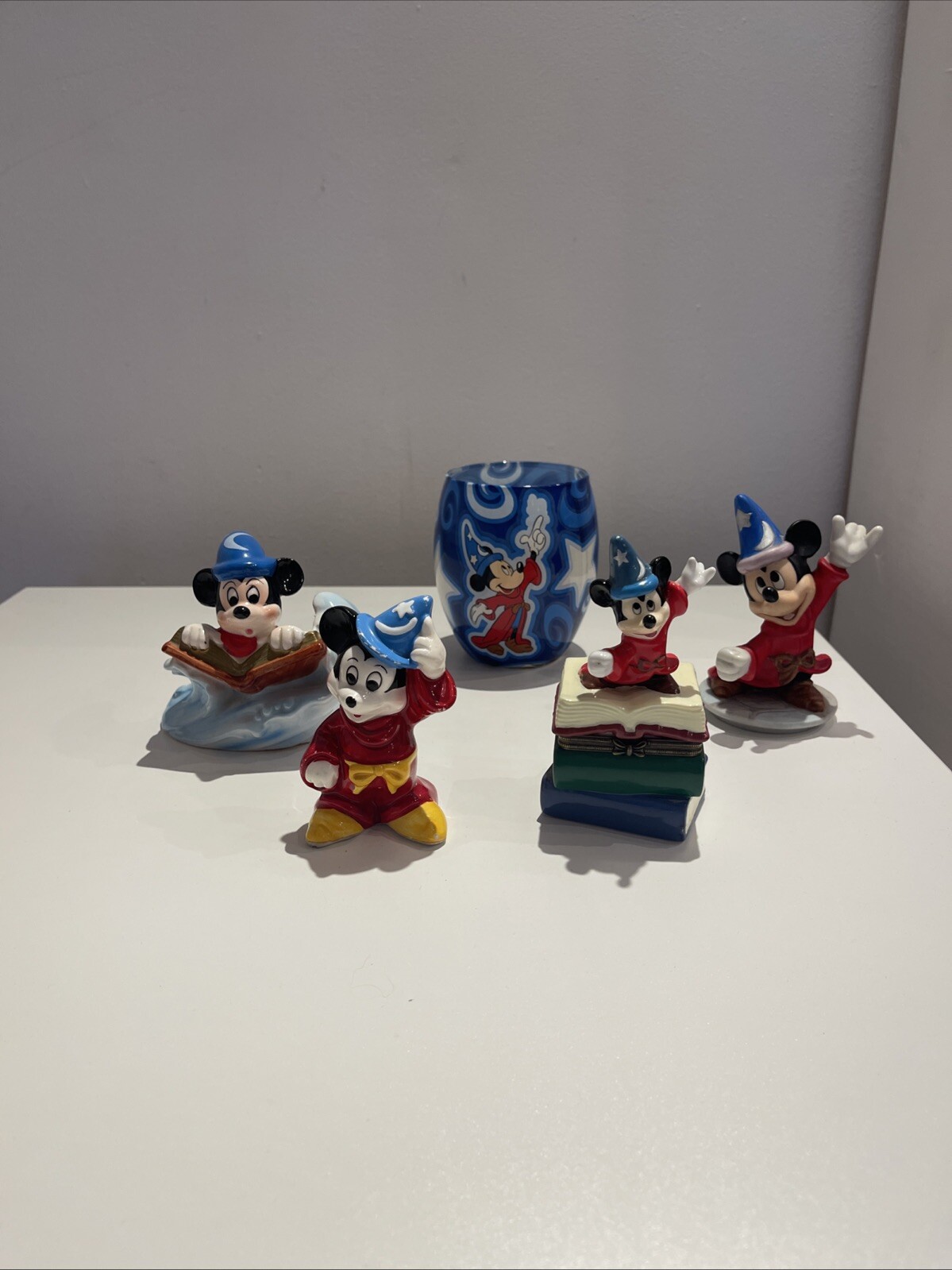 Picture 1 of 23