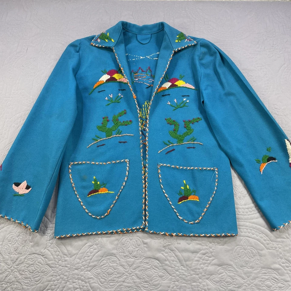 Chaqueta de arte popular bordada para mujer mediana turquesa frente abierto cactus hecha a mano Foto 4 de 4